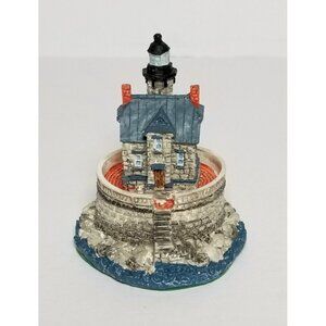 RACE ROCK NEW YORK LIGHTHOUSE 2.5 INCHES TALL NEW IN BOX # 3015
